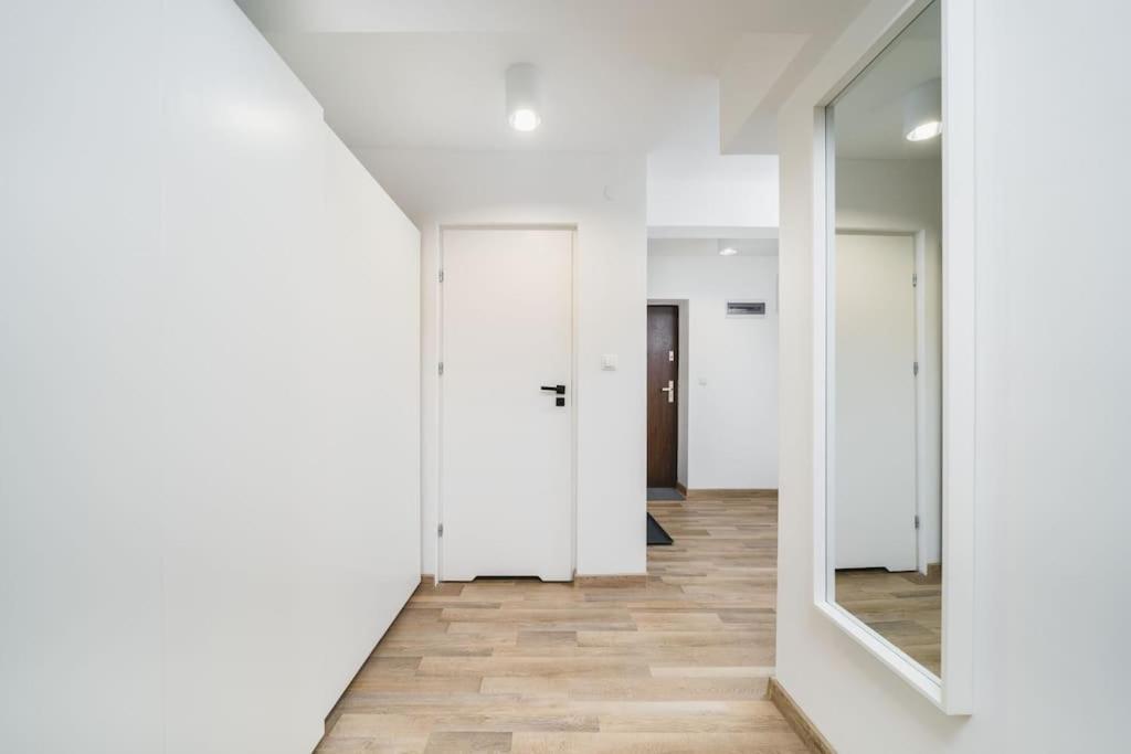 Close Wawel Castle, City Centre Apartment Красков Екстериор снимка