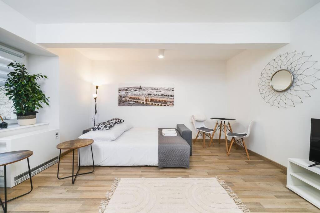 Close Wawel Castle, City Centre Apartment Красков Екстериор снимка